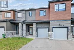 185 CHAKRA STREET Ottawa, ON K2J 6Z3