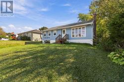 85 Mount Edward Road  Dartmouth, NS B2W 3K7