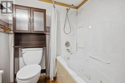 Ensuite Bathroom 2nd Bedroom - 