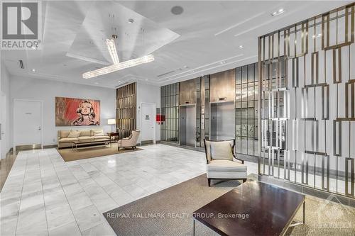 605 - 300 LISGAR STREET , Ottawa, Ontario K2P 0E2 4