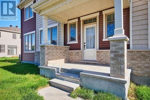 221 MERAK WAY , Ottawa, Ontario K2J 6N7 2