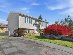 173 Donegal Drive  Dartmouth, NS B2V 2N3