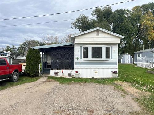 141 Meadowlark Court  Brandon, MB R7C 0C1