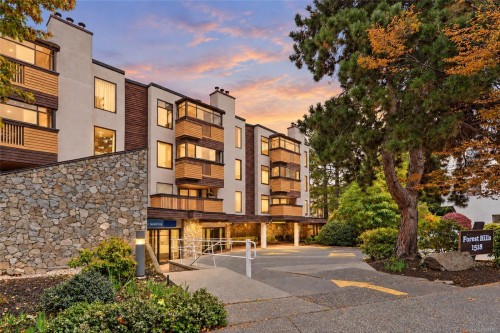 #306-1518 Pandora Ave  Victoria, BC V8R 1A8