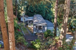 6071 Pine Ridge Cres Nanaimo, BC V9T 2N8