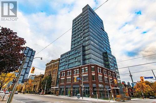 502R - 231 COLLEGE STREET , Toronto, Ontario M5T 1R4