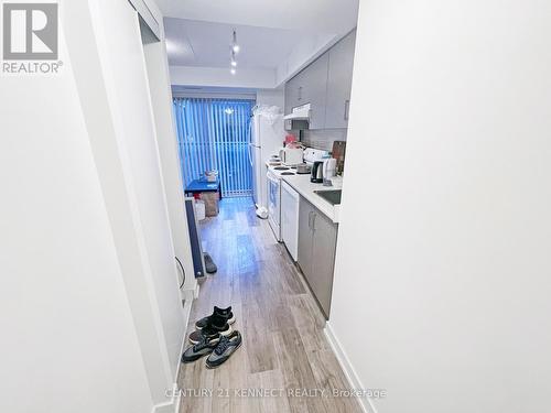 502R - 231 COLLEGE STREET , Toronto, Ontario M5T 1R4 3