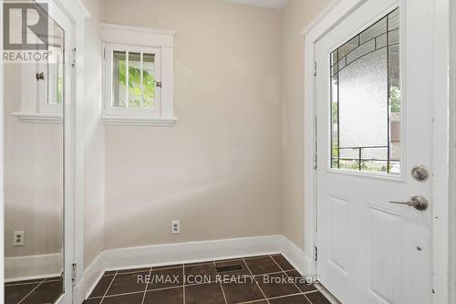 31 MOUNT PLEASANT AVENUE , London North (North N), Ontario N6H 1C8 5