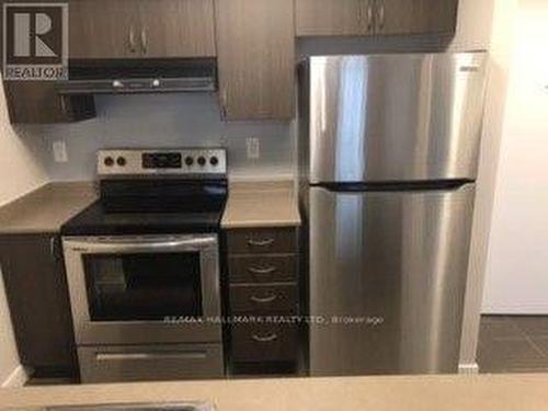 2903 - 570 BAY STREET , Toronto, Ontario M5G 0B2 5