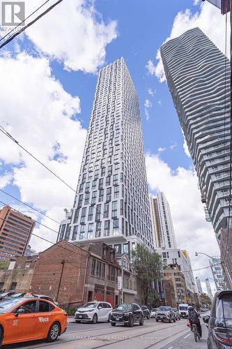 4509 - 252 CHURCH STREET , Toronto, Ontario M5B 0E6
