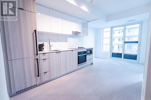 4509 - 252 CHURCH STREET , Toronto, Ontario M5B 0E6 2