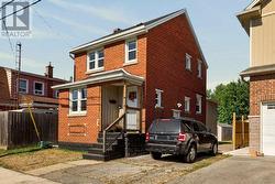 65 EDINBURGH AVENUE  Hamilton, ON L8H 2C6