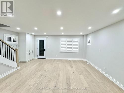 47 CHAMBERLAIN AVENUE , Toronto, Ontario M6E 4J9 5