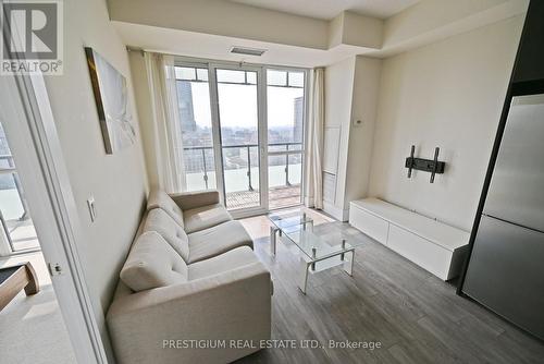 2601 - 300 FRONT STREET W , Toronto, Ontario M5V 0E9 5