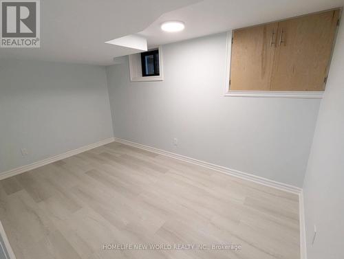 LOWER - 90 OAKVALE AVENUE , Toronto, Ontario M4J 1J1 5