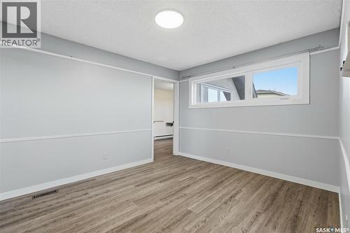 2127 Cunning Crescent E, Regina, SK 