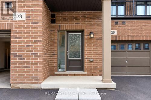 23 LIPSCOTT DRIVE , Caledon, Ontario L7C 4J7 1