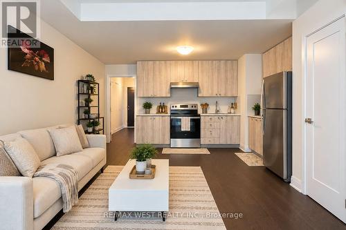 23 LIPSCOTT DRIVE , Caledon, Ontario L7C 4J7 3