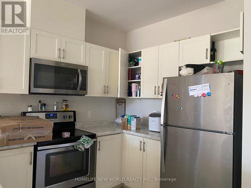 7 ELLIS AVENUE , St. Catharines, Ontario L2P 0E6 3