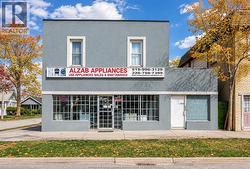 1500 HOWARD AVENUE Windsor, ON N8X 3T4