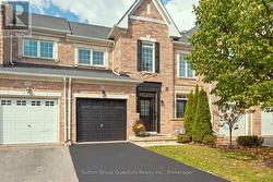 2435 MONTAGNE AVENUE Oakville (Wm Westmount), ON L6M 0J4