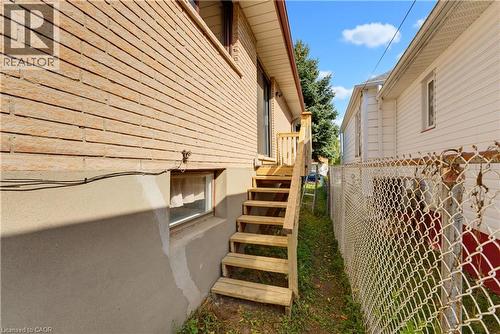 427 Lawrence Avenue, Kitchener, ON 