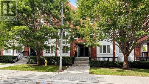 2 - 76 MUNRO STREET , Toronto, Ontario M4M 2S9 2