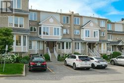 1665 LOCKSLEY LANE  Ottawa, ON K1J 1B6