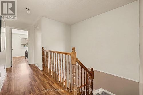 42 Roblyn Way, Ottawa, ON 