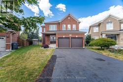 56 LAURENTIDE CRESCENT  Brampton, ON L6P 1Y4