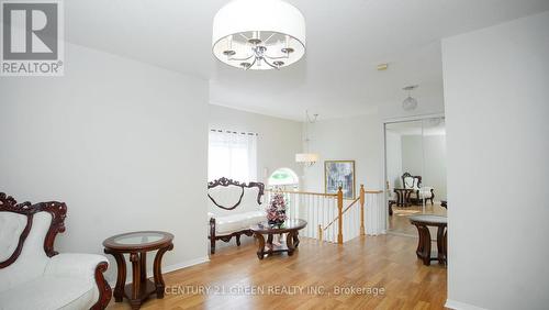 836 Avocado Crescent, Mississauga, ON 