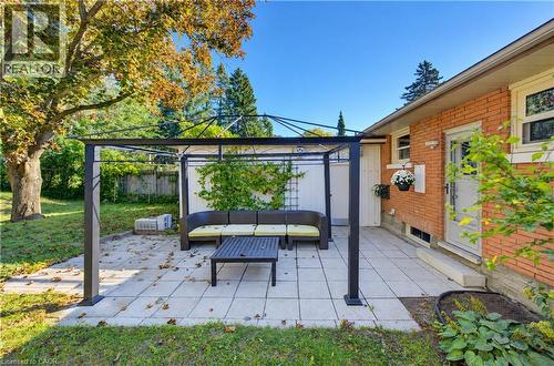 122 Brandon Avenue, Kitchener, ON 