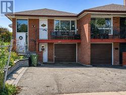 37 PAWNEE AVENUE Toronto, ON M2H 3C6