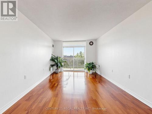 434 - 650 LAWRENCE AVENUE W , Toronto, Ontario M6A 3E8 5
