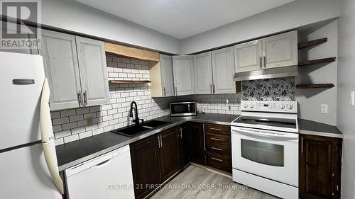 61 - 1199 HAMILTON ROAD , London East (East P), Ontario N5W 5Z9 5
