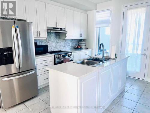 8 ROBERT EATON AVENUE , Markham, Ontario L3S 0G3 3