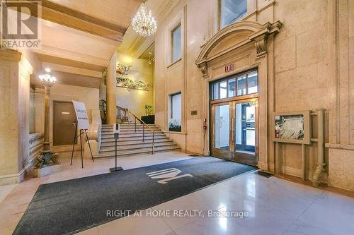 4404 - 1 KING STREET W , Toronto, Ontario M5H 1A1 5