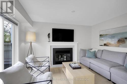 47 Dossetter Way, Ottawa, ON 
