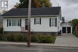 466 SPRUCE STREET N Timmins (Tne - Hill District), ON P4N 6N9
