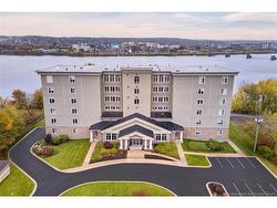 201-1 Southview LANE  Fredericton, NB E3A 5V3