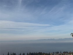 5323 Dewar Rd Nanaimo, BC 123 456