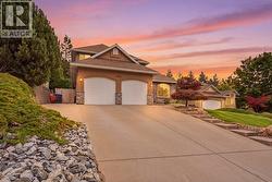 2097 Lillooet Crescent Kelowna, BC V1V 1Y2
