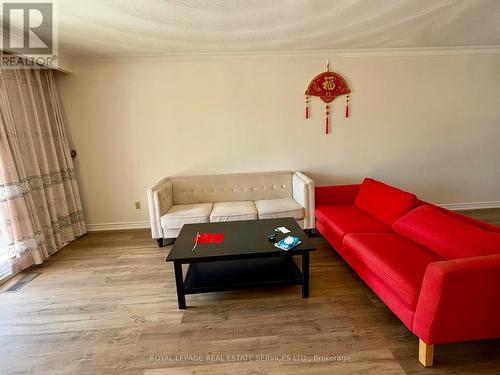 UPPER - 66 TERRYHILL CRESCENT , Toronto, Ontario M1S 3X5 5