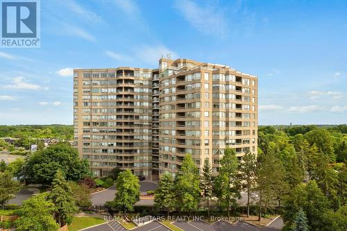 1102 - 610 BULLOCK DRIVE  Markham, ON L3R 0G1
