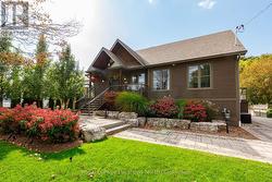 340 CEDAR STREET  Collingwood, ON L9Y 3B1