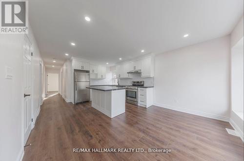 UPPER - 39 STANSBURY CRESCENT , Toronto, Ontario M1K 4R7 3