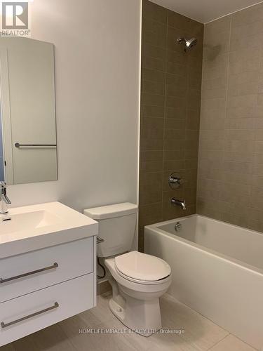 2807 - 403 CHURCH STREET , Toronto, Ontario M4Y 2C2 5