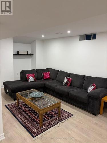 BASEMENT - 35 ASHFIELD DRIVE , Richmond Hill, Ontario L4E 2L7 4