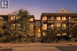 3 - 4 O'MEARA STREET  Ottawa, ON K1Y 4T1