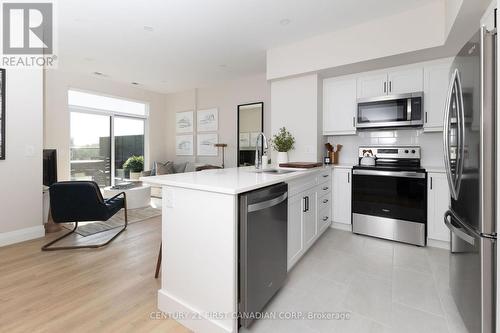 714 - 230 NORTH CENTRE ROAD , London North (North B), Ontario N5X 0P9 3